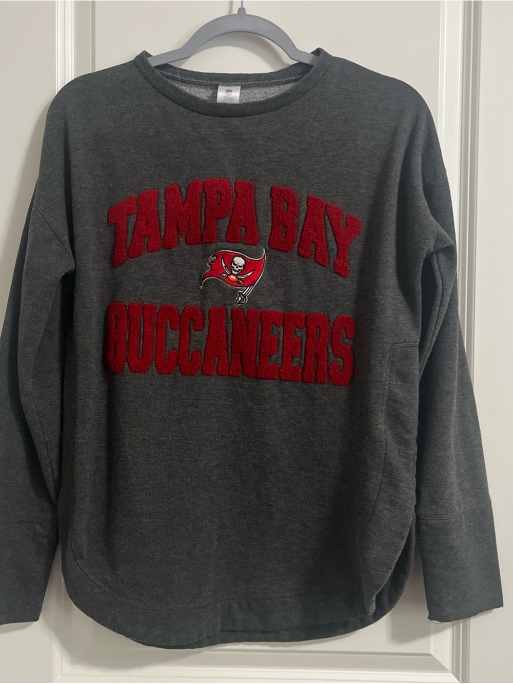 NFL Gray Crewneck Sweatshirt with Red Tampa Bay Buccaneers Appliqué